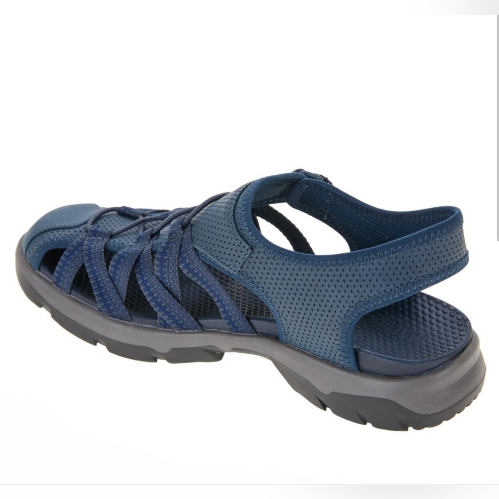 Baretraps Lana Women's Closed Toe Sandals (Navy) - Picture 2 of 11